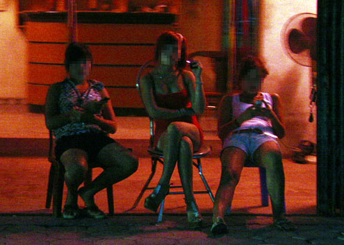  Buy Prostitutes in Viet Tri (VN)